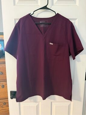 FIGS Catarina Deep Purple Scrub Top